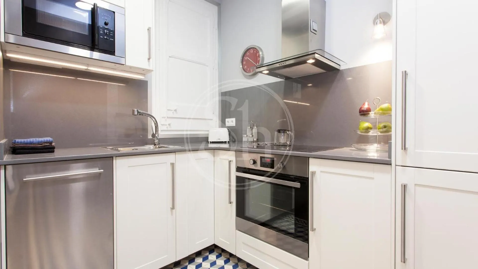 Modern Eixample Apartment Barselona İspanya