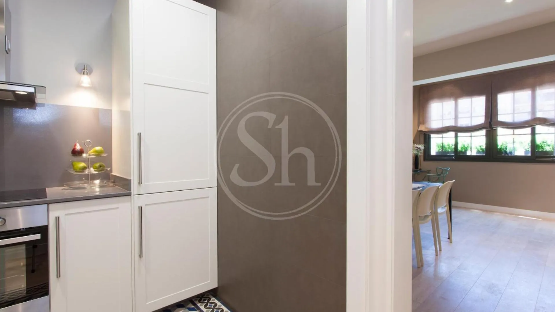 Modern Eixample Apartment Barselona